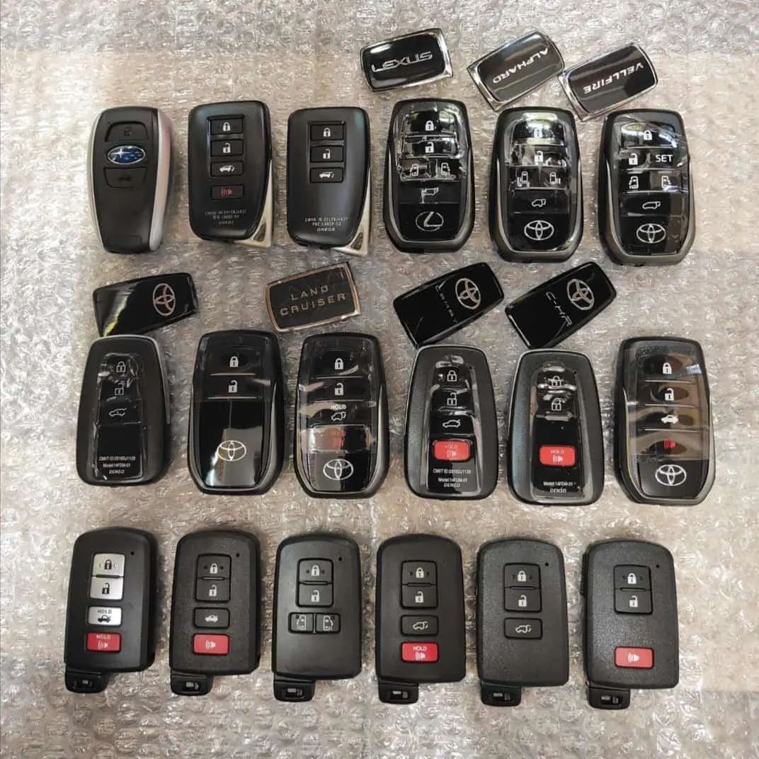 Locksmith picking vehicle door lock
